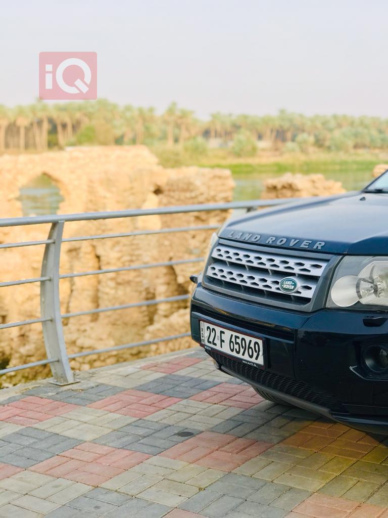 Land Rover LR2